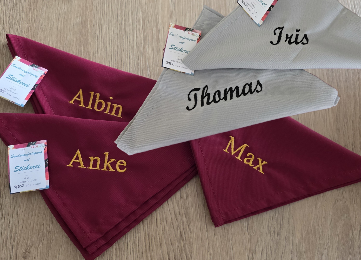 Stoffserviette, kochfest 37x37 mit Namen/ Motiv bestickt